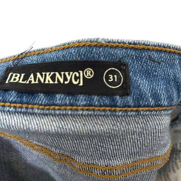 BLANK NYC Frayed Asymmetrical Ruffle Hem Denim Mini Skirt 31 - Picture 3 of 7